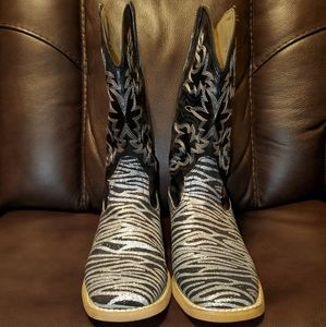 Zebra boots
